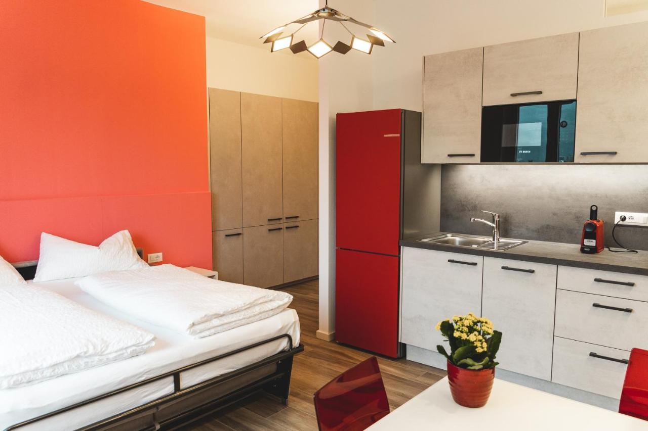 Studio-Appartment - Hotel Lux Merano Eksteriør bilde